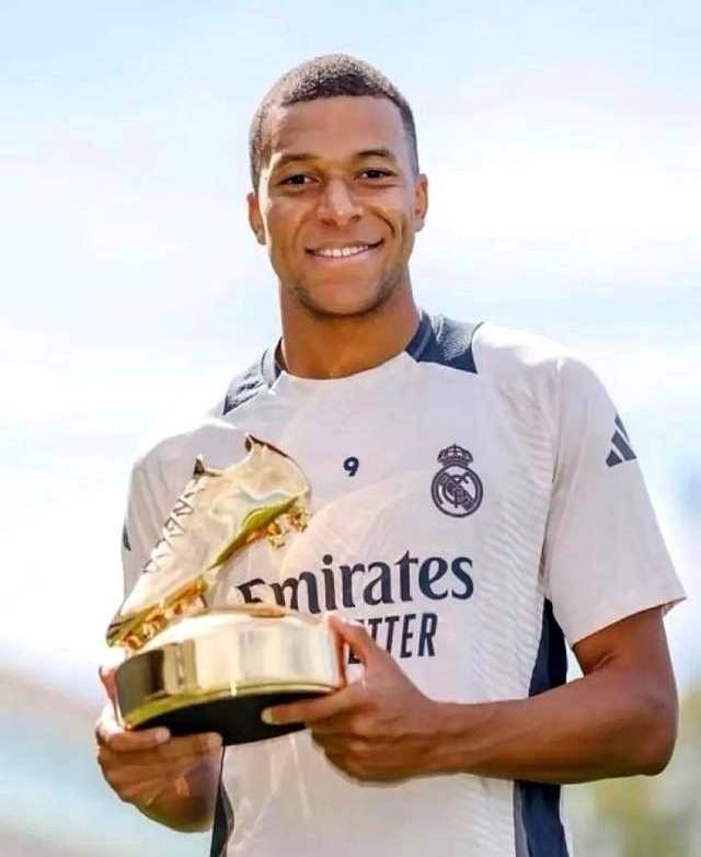 曼联拉什福德末段进球绝杀切尔西